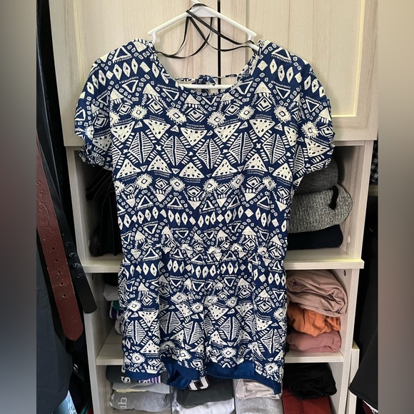 Forever 21 Pattern Romper - Picture 1 of 3